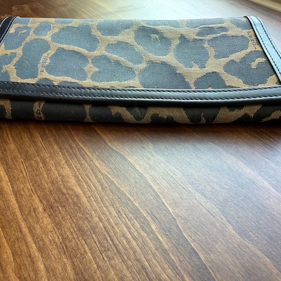 Fendi Animal Print Long Wallet - Picture 5 of 11